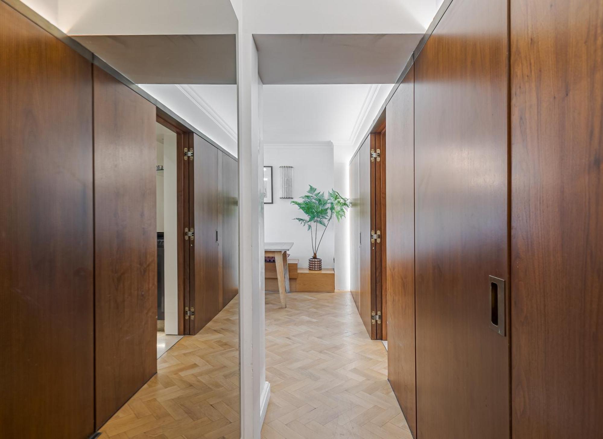 Modern Knightsbridge Apartment With Balcony Overlooking Harrods Prime Location לונדון מראה חיצוני תמונה