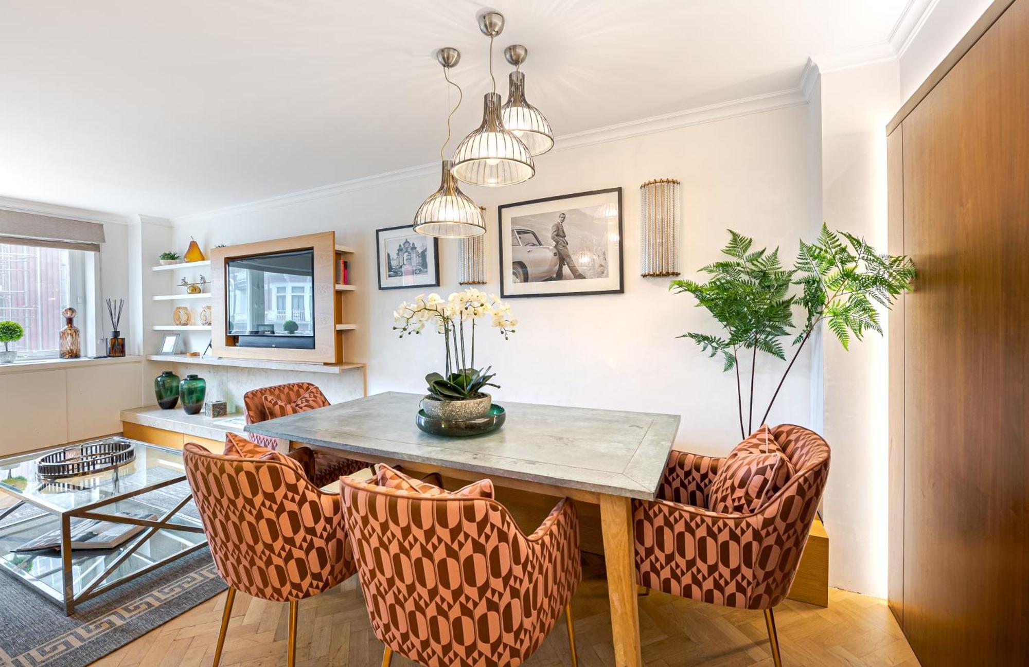 Modern Knightsbridge Apartment With Balcony Overlooking Harrods Prime Location לונדון מראה חיצוני תמונה